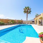 וילה Buganvilla Vistas *